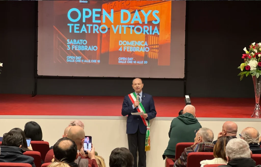 teatro vittoria frosinone riccado mastrangeli